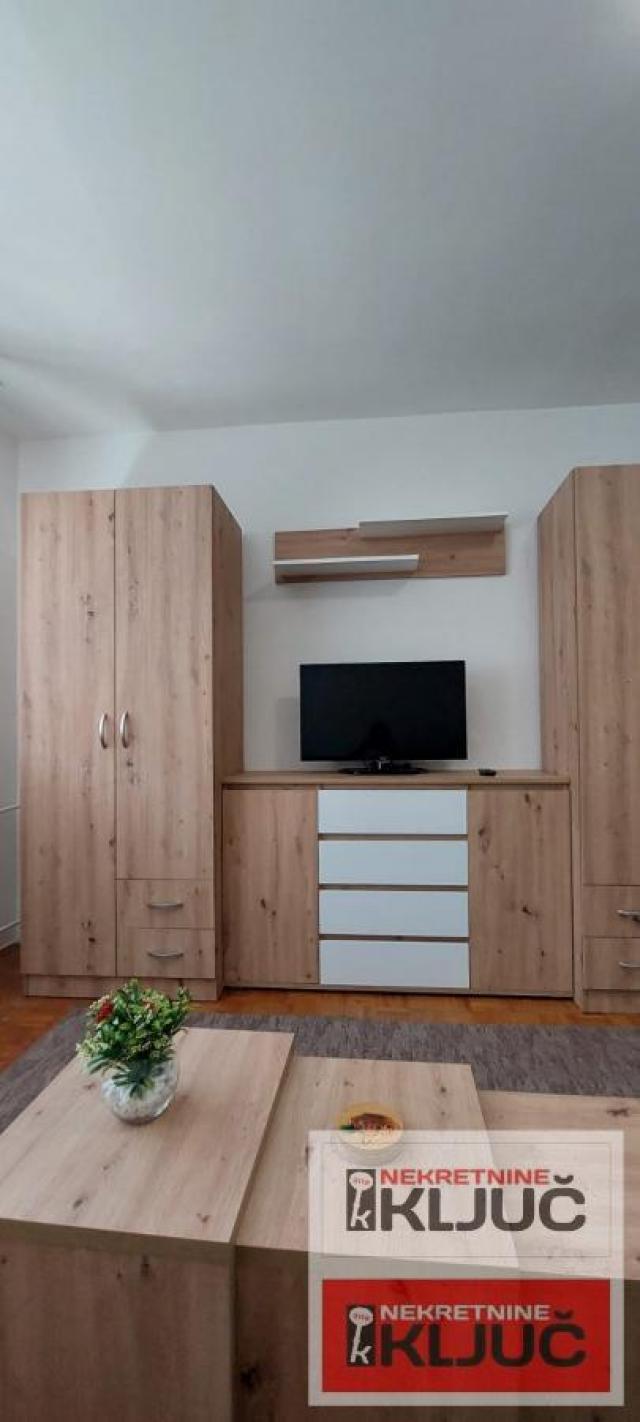 Bulevar Kralja Petra I, 32m2, Jednosoban, Uknjižen