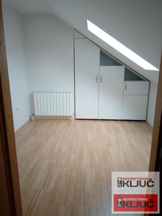 FUTOŠKA PIJACA, 81m2, četvorosoban! DUPLEX