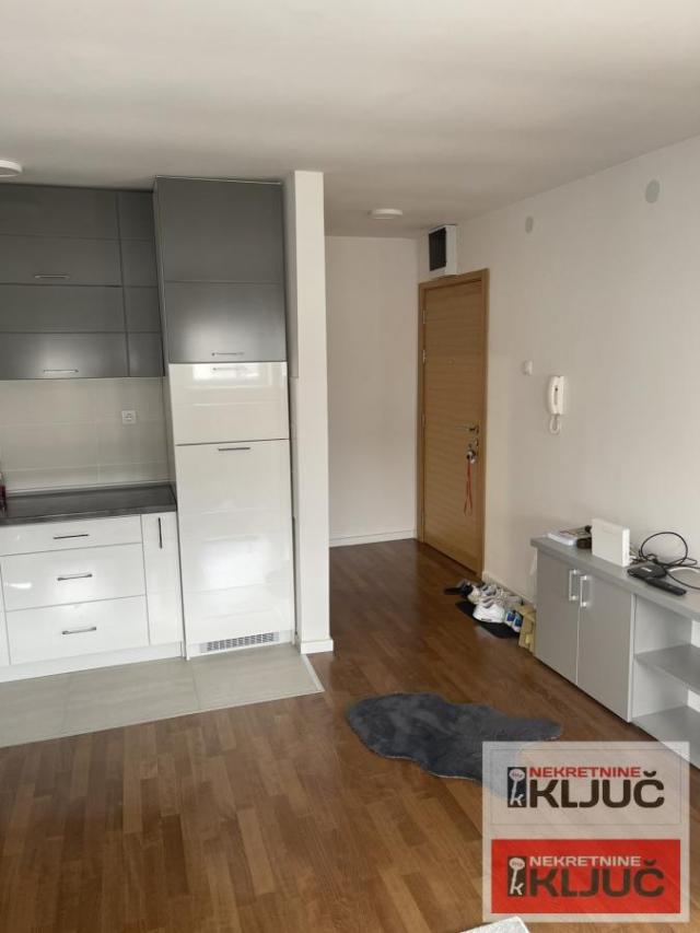 ADICE, 35 m2, Garsonjera, NAMEŠTENA