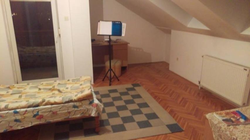 ŽELEZNIČKA STANICA, 91 m2, Četvorosoban-Duplex