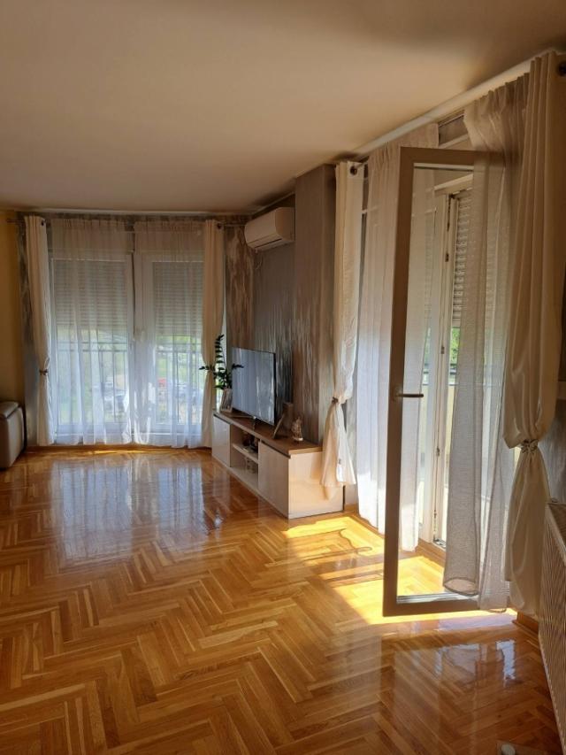 BULEVAR EVROPE, 91 m2, Četvorosoban, Novogradnja