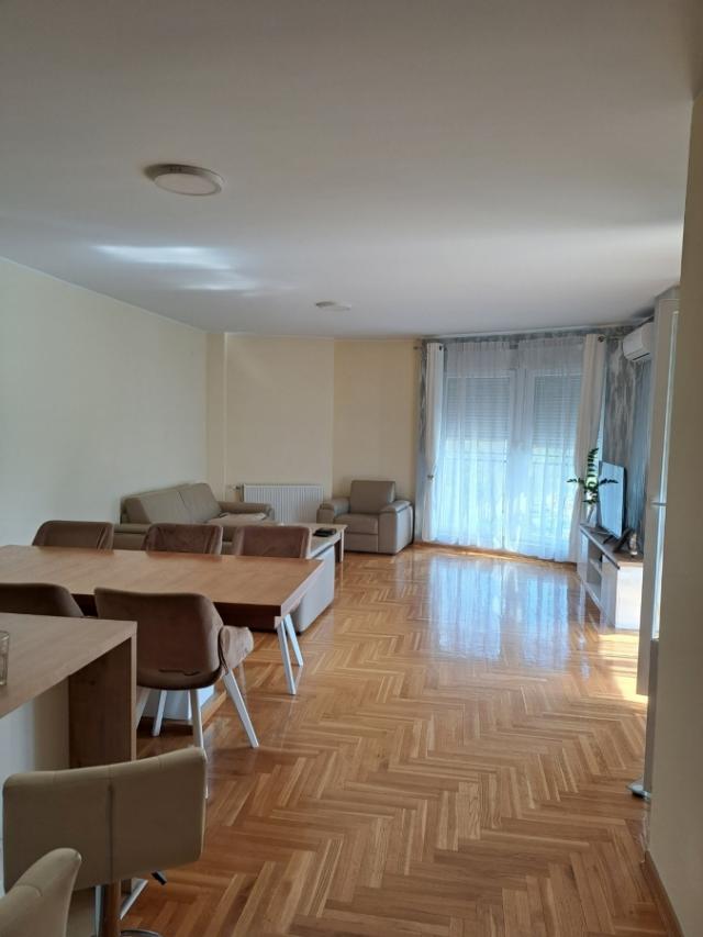 BULEVAR EVROPE, 91 m2, Četvorosoban, Novogradnja