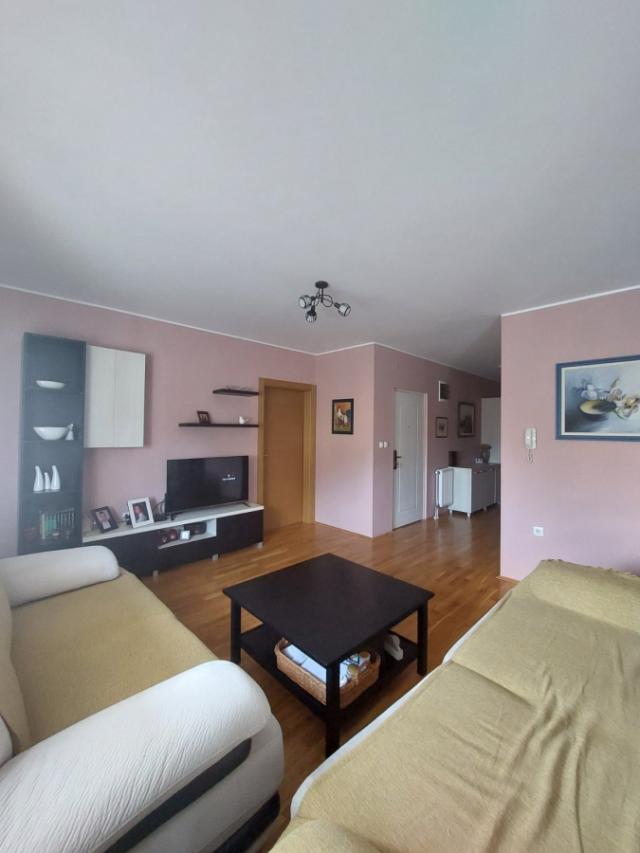 VETERNIČKA RAMPA, 83 m2, 247200€