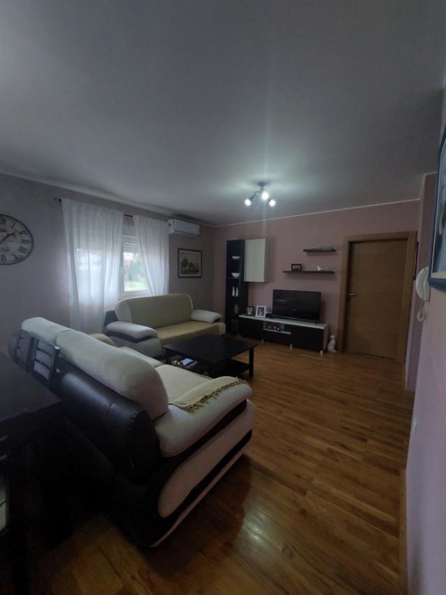 VETERNIČKA RAMPA, 83 m2, 247200€