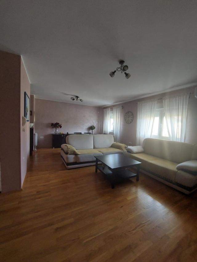 VETERNIČKA RAMPA, 83 m2, 247200€