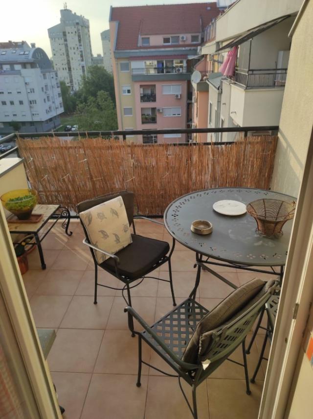 NOVO NASELJE, 71 m2, 185400€