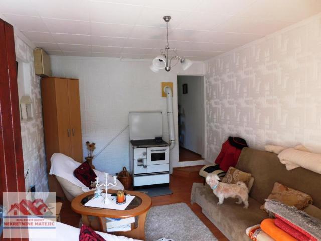 KUĆA GROŠNICA 180M2+9 ARI PLACA –85. 000 E