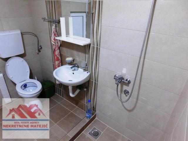 KUĆA 160M2 NOVOGRADNJA+5, 4 ARA PLACA-BRESNICA --150. 000 E