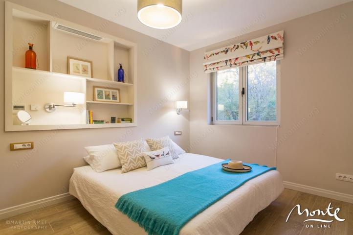 Apartmani u novom kompleksu sa bazenom sa pogledom na more u Kavcu, Tivat