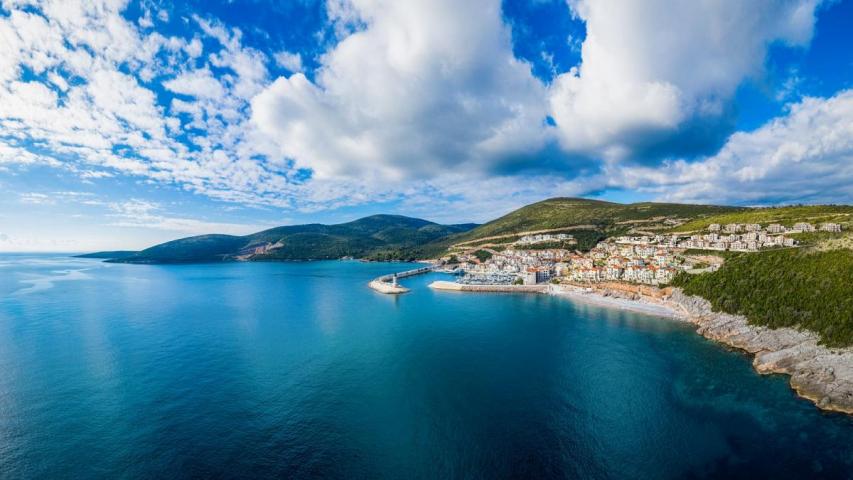 VISTERIJA RESIDENCES U MARINA VILLAGEU, UVALA LUŠTICA