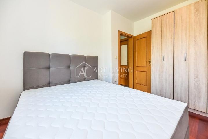 Rovinj-okolica, apartmanka kuća s bazenom