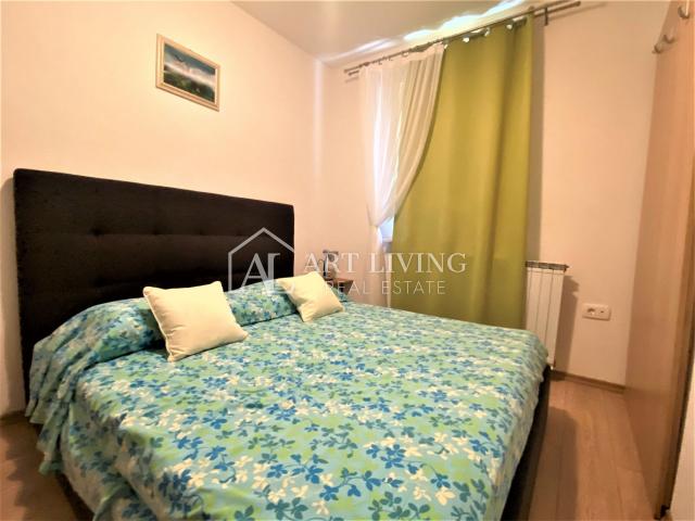 Umag-surroundings, apartment villa 150m from the sea