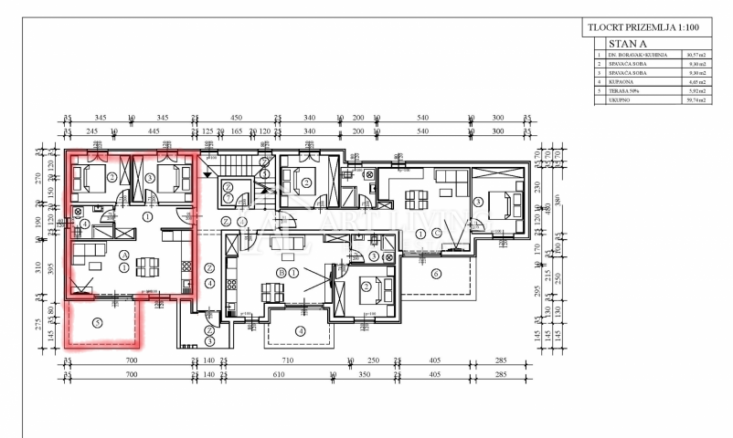 Poreč-Umgebung, neue Wohnung im Erdgeschoss mit großem Garten, nur 2 km vom Meer entfernt.