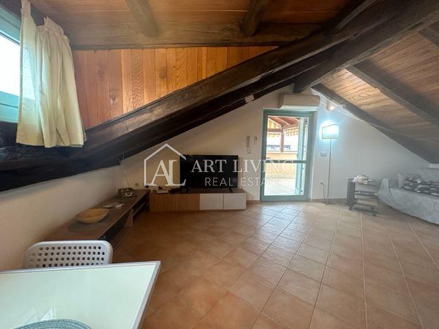 Istria, Poreč, surroundings - two-room apartment in the attic with use of a private pool