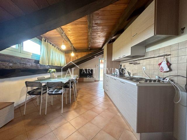 Istria, Poreč, surroundings - two-room apartment in the attic with use of a private pool