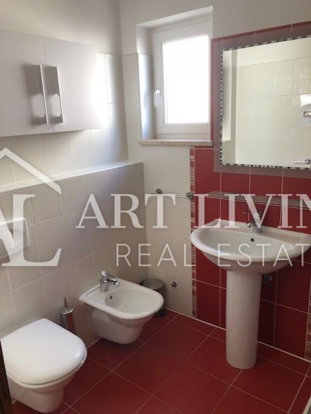 ISTRIA, PULA, surroundings - modern apartment on the first floor near the sea