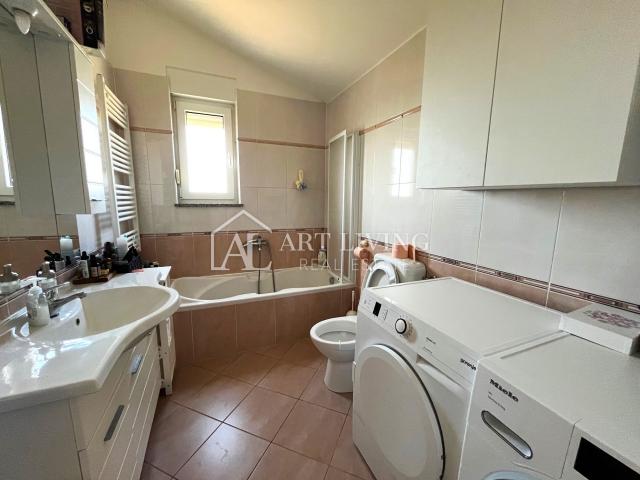 Istria, Umag, surroundings - modern two-room apartment with sea view