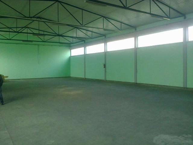 ZEMUN BATAJNICKI DRUM 1200m2 , 3850e