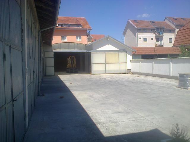 ZEMUN ALTINA 330m2 , 1200e