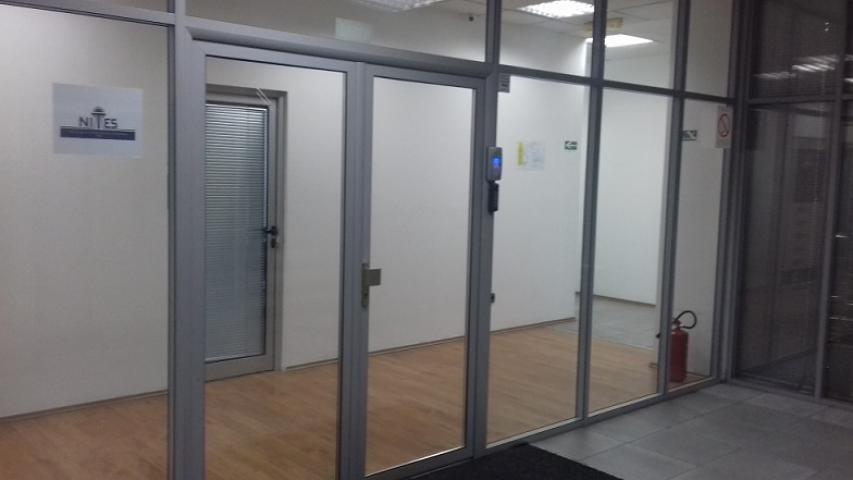 NOVI BEOGRAD BLOK 30 130m2 , 2600e