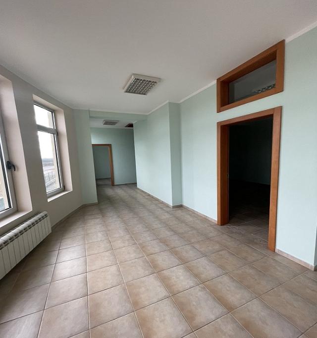 STARA PAZOVA STARA PAZOVA 2600m2 , 50ari , 9000e