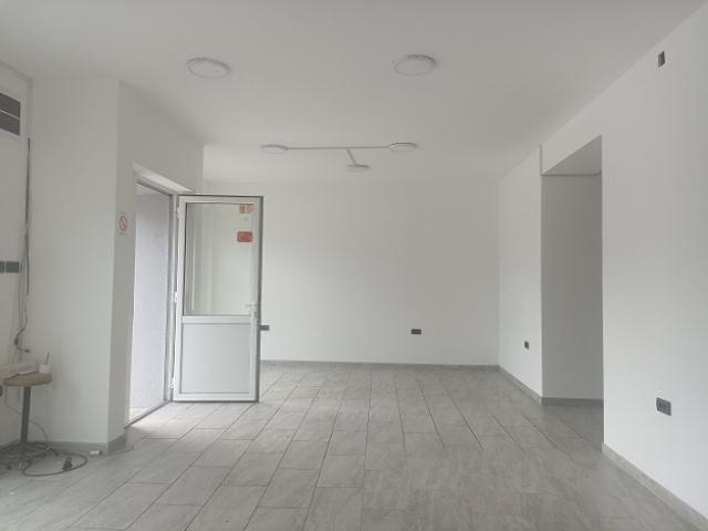 NOVI BEOGRAD BLOK 61 105m2 , 1800e