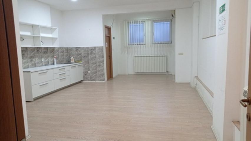 ZEMUN DONJI GRAD 350m2 , 2100e