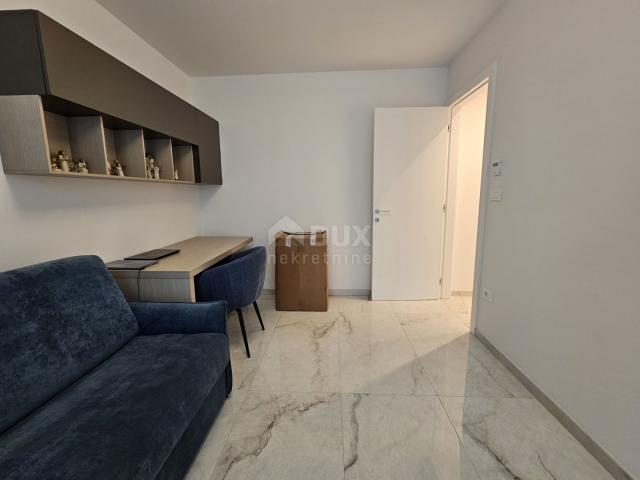 ISTRA, ROVINJ - 3SS+DB apartman nadomak plaža i centra grada