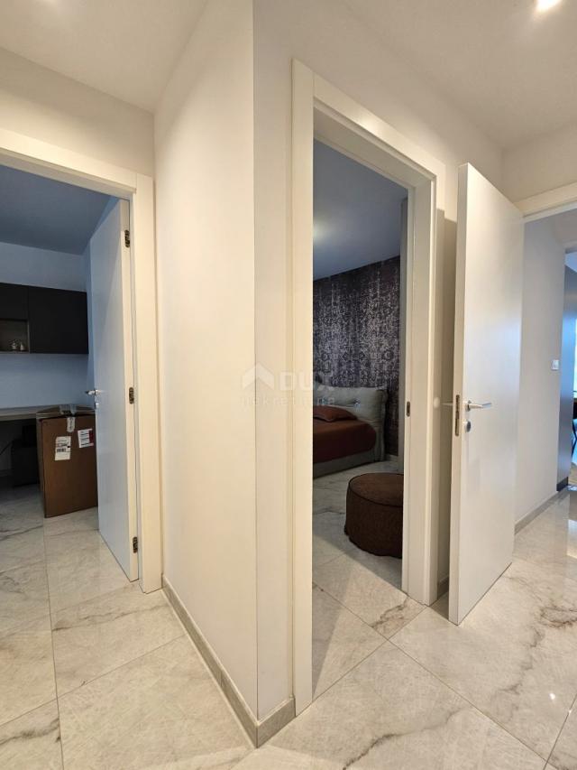 ISTRA, ROVINJ - 3SS+DB apartman nadomak plaža i centra grada