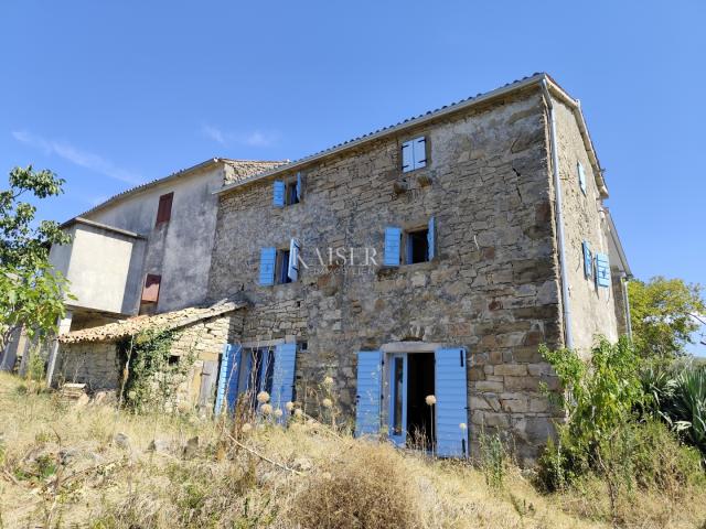 Istria, Buzet - Property in central Istria