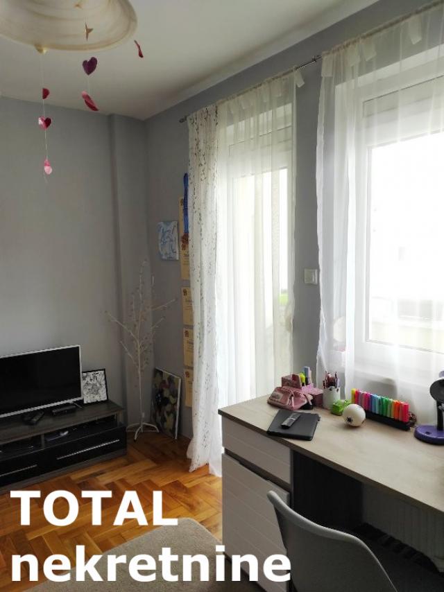 3 Trosoban stan NOVI SAD, 175100€