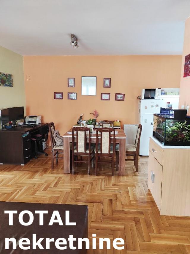 3 Trosoban stan NOVI SAD, 175100€