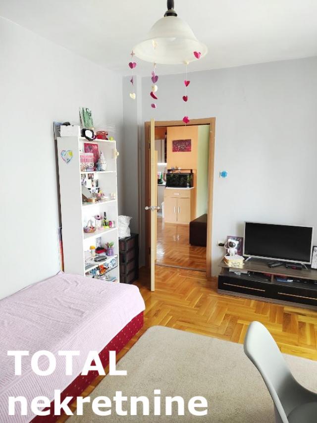 3 Trosoban stan NOVI SAD, 175100€