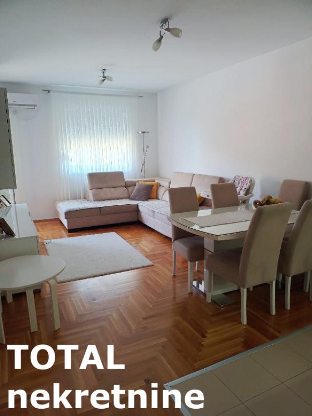 2. 5 Dvoiposoban stan NOVI SAD, 154500€