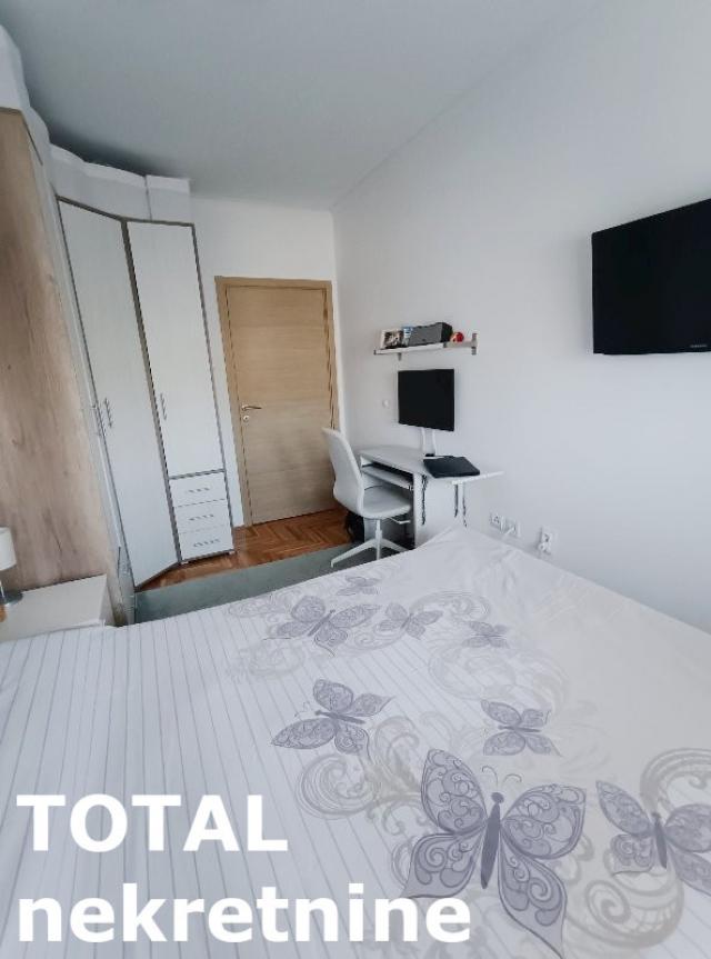 2. 5 Dvoiposoban stan NOVI SAD, 154500€