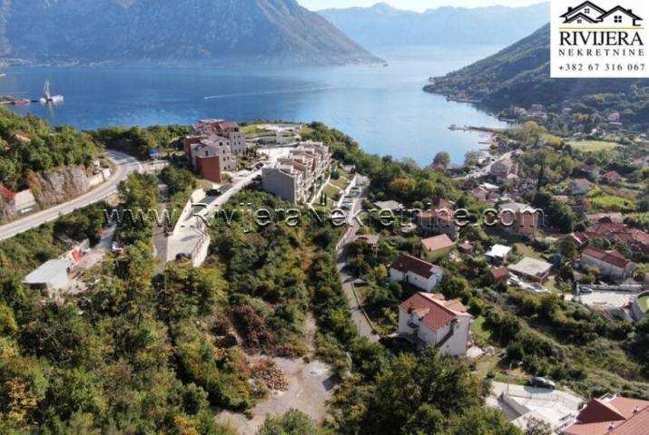 Urbanized land plot with a project for Villa Morinj Kotor