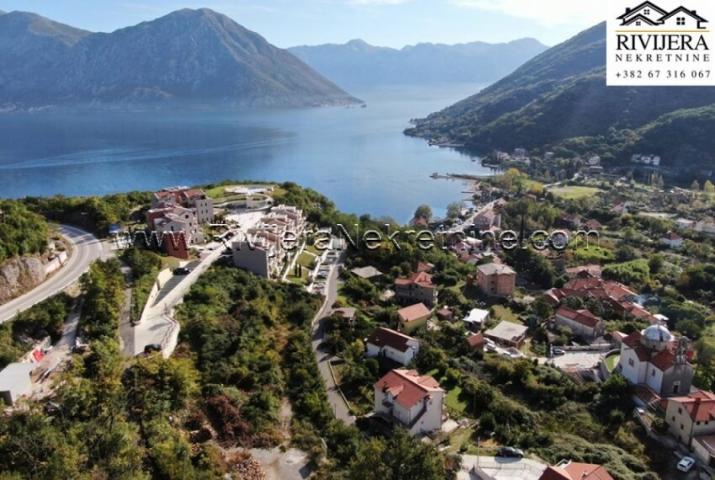 Urbanized land plot with a project for Villa Morinj Kotor