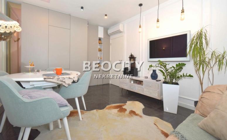 Stari grad, Knez Mihailova, Cara Uroša, 2. 0, 45m2, 250000EUR Retko u ponudi, izuzetan dvosoban stan