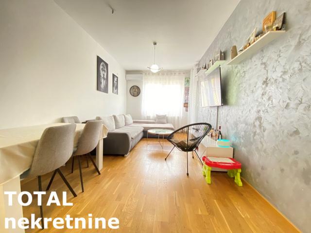 2. 5 Dvoiposoban stan NOVI SAD, 169950€