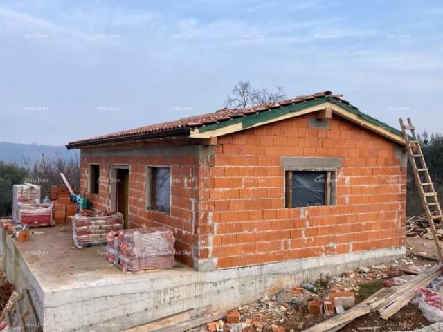 House House under construction for sale, central Istria, near Motovun