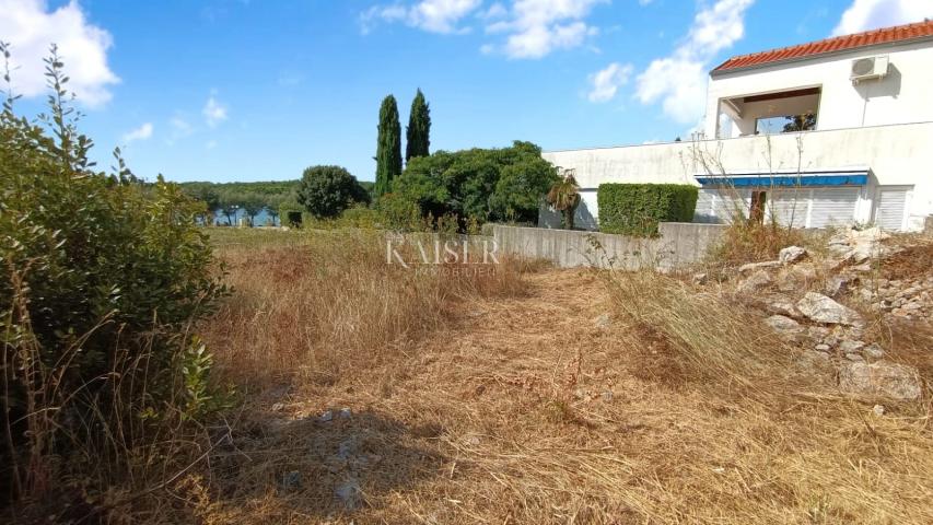 Building land Punat, 511m2