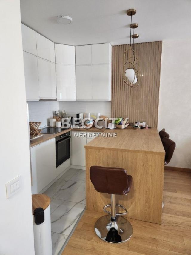 Novi Sad, Centar, , 2. 5, 58m2, 197200EUR