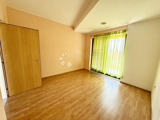 Flat Pehlin, Rijeka, 58,89m2