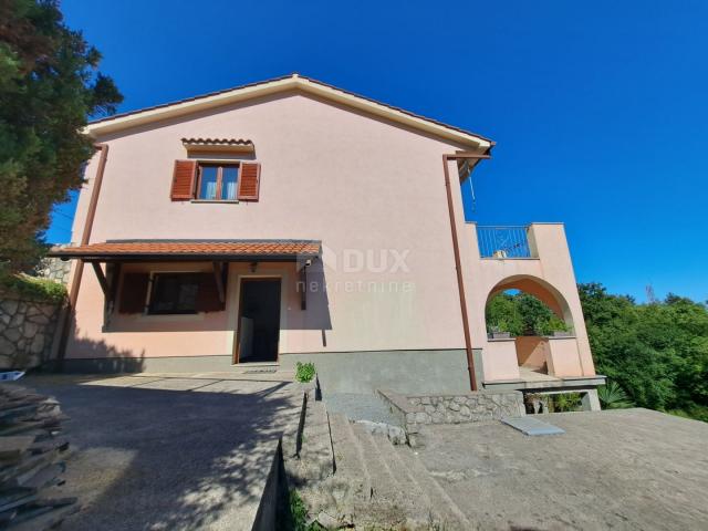 OPATIJA, VEPRINAC - family villa with sea view