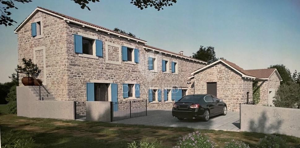 Eastern Istria, autochthonous house for adaptation with a project