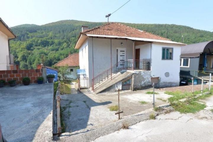 Prodaje se sprat kuće, 54 m2, ul. Dragomira Divca 10, Prijepolje