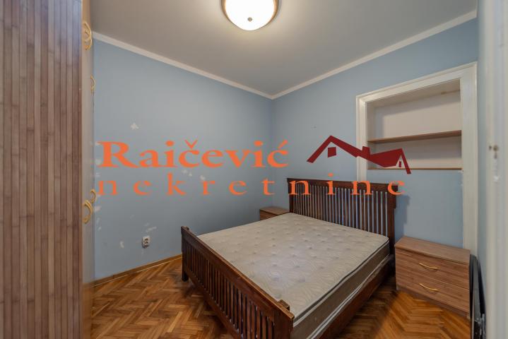 STARI GRAD DORCOL 46m2 , 159000e