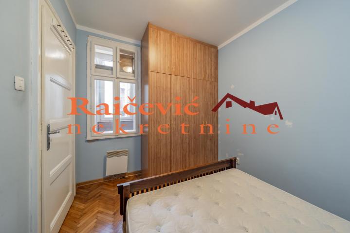 STARI GRAD DORCOL 46m2 , 159000e