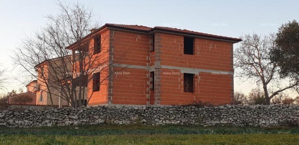 Kuća PRODAJA KUĆE – ROH BAU, ISTRA, MARČANA