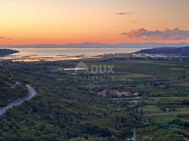 ISTRA, BUJE - Kamena kuća sa spektakularnim pogledom